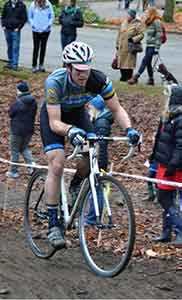 James Stroud racing cyclocross bike